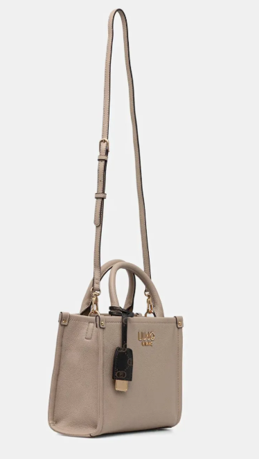 Immagine 2025-12-03 161629