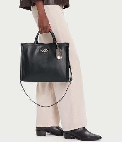 Immagine 2025-12-03 164403