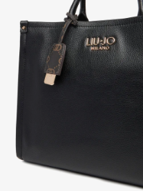 Immagine 2025-12-03 164414