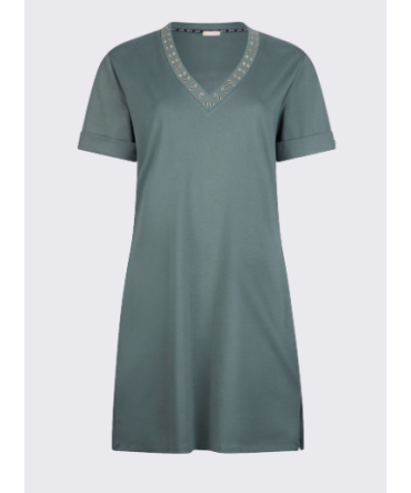 Abito corto con occhielli decorativi